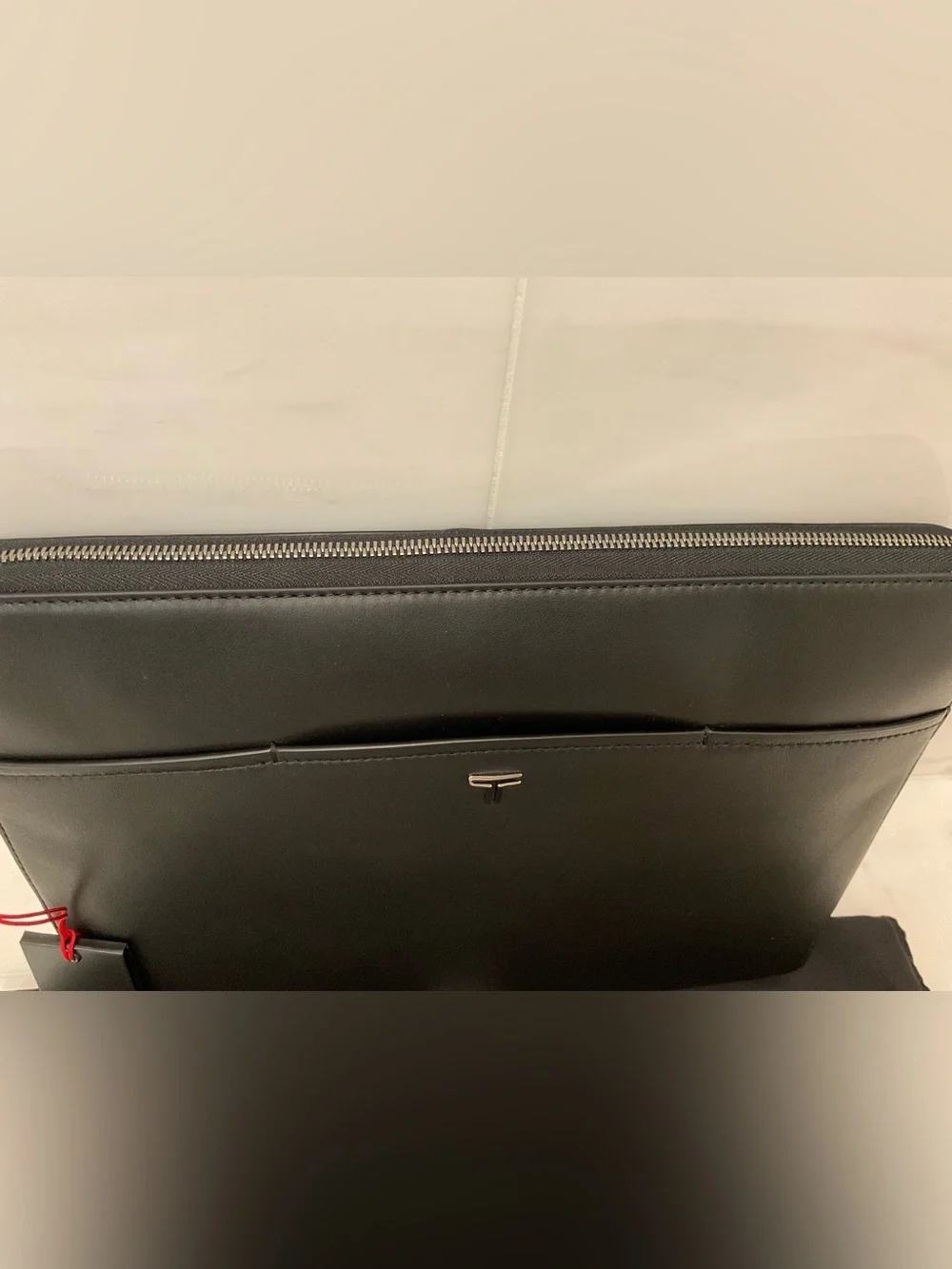 NEW Tumi Belden 13.5” LEATHER Zip Top Laptop Sleeve Bag - BLACK w/ GUNMETAL